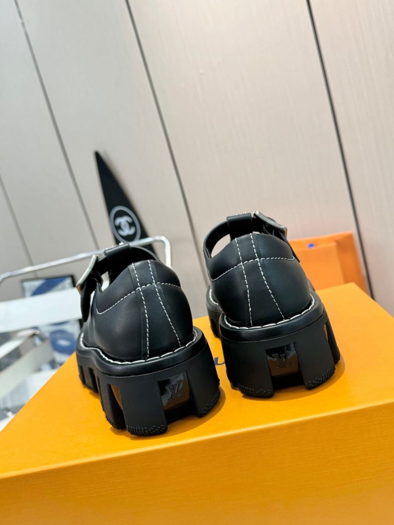 l0vis Vvtt0n loafers